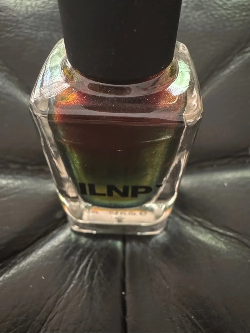 ILNP Boutique Nail Polish - Eclipse Black to Red Ultra Chrome - Picture 5 of 7